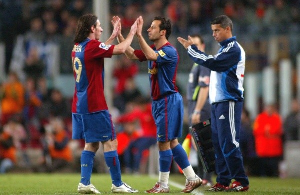 Lionel Messi y Ludovic Giuly: Getty