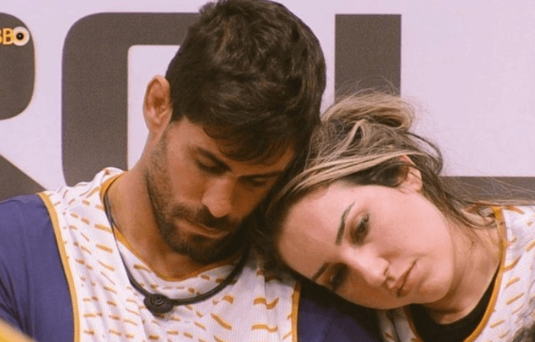 Cara de Sapato e Amanda ainda não avançaram no relacionamento (Reprodução/TV Globo)