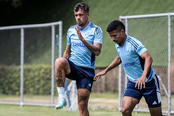 Foto: (Gustavo Aleixo/Cruzeiro) - Daniel Jr. será avaliado pelo Cruzeiro