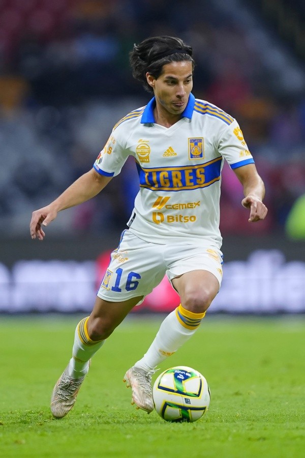 Diego Lainez le habló a sus detractores (Imago 7)