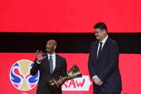 Yao Ming y Kobe Bryant