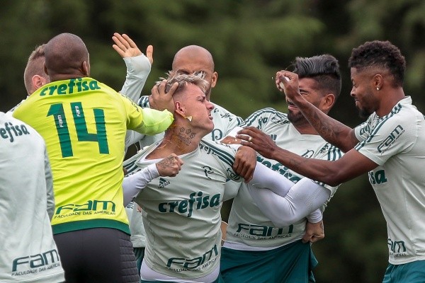 Foto: Ale Cabral/AGIF - Guedes levou trote &quot;violento&quot; na época do Palmeiras e Egídio relembrou dos detalhes