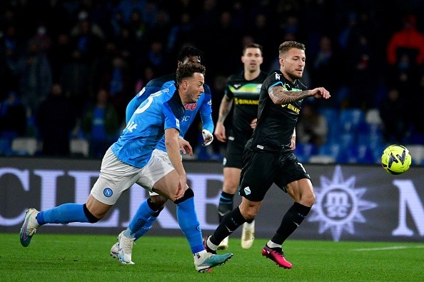 Acción de juego entre Napoli y Lazio. Getty.