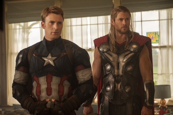 Chris Evans como Capitán América (IMDb).