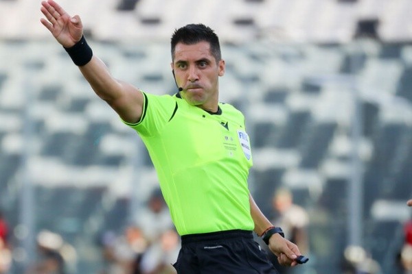 Cristian Garay estará en el partido entre Ñublense y Curicó | Agencia Uno