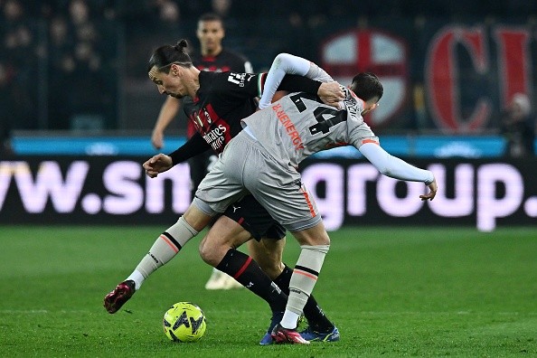 Zlatan en acción de juego con Milan. Getty.
