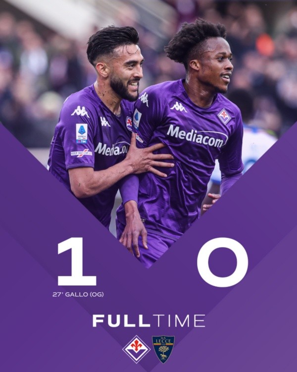 Fiorentina venció 1 a 0 al Lecce en el Estadio Artemio Franchi. @acffiorentina