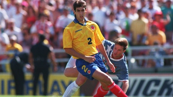 Andrés Escobar señalará un autogol ante Estados Unidos que le terminará costando la vida (Getty Images)