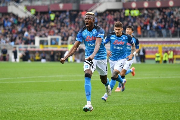 Víctor Osimhen en el último triunfo del Napoli por Serie A. Ahora, lucirá la camiseta de Nigeria.