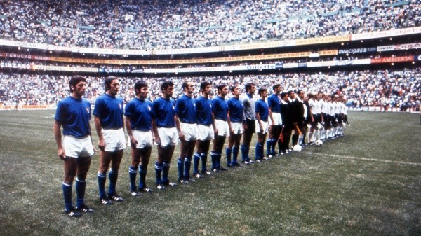 Emoción y dramatismo hasta el cierre, en el encuentro que definió a un finalista en México 1970 (Imago)