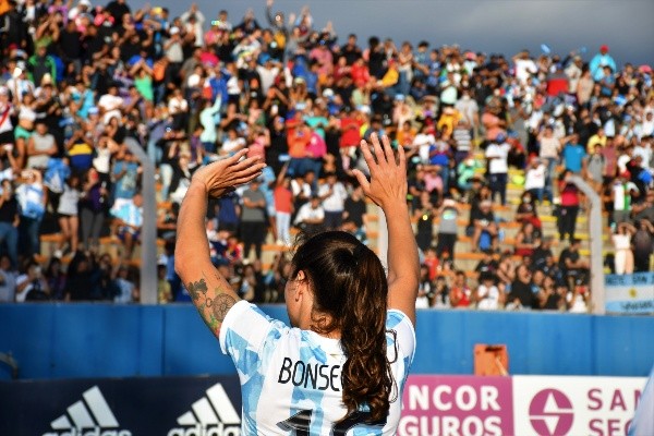 Argentina quiere tribunas llenas como en el 2022