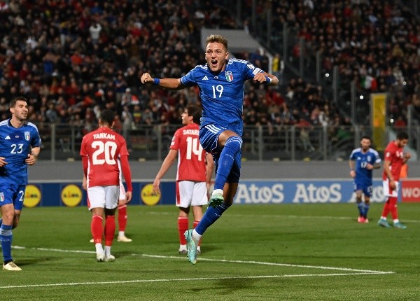 Mateo Retegui en la celebración de su gol vs. Malta.