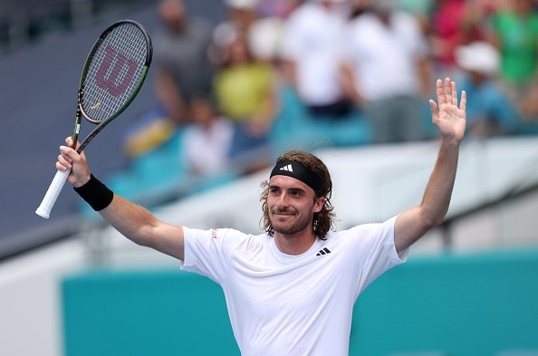 Stefanos Tsitsipas avanzó a la cuarta ronda del Miami Open | Getty Images