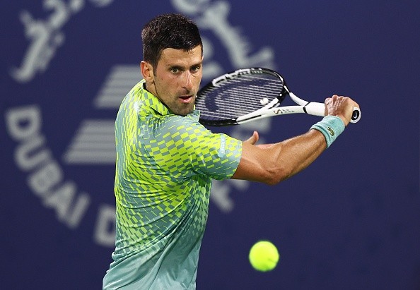 Djokovic jogou em Dubai, no começo deste mês. 
    Créditos: Francois Nel/Getty Images