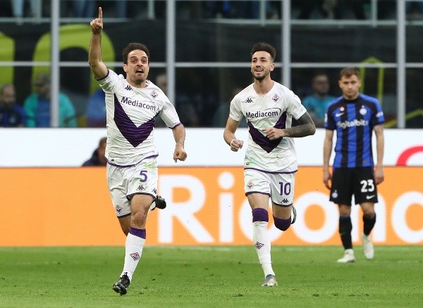 La celebración de Giacomo Bonaventura, el autor del tanto que marcó Fiorentina en la victoria 1 a 0 sobre el Inter de Milán. Getty Images