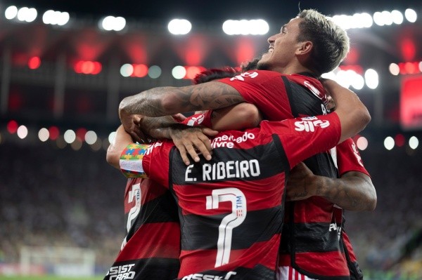 Flamengo tem base 'europeia', enquanto só três jogadores do River