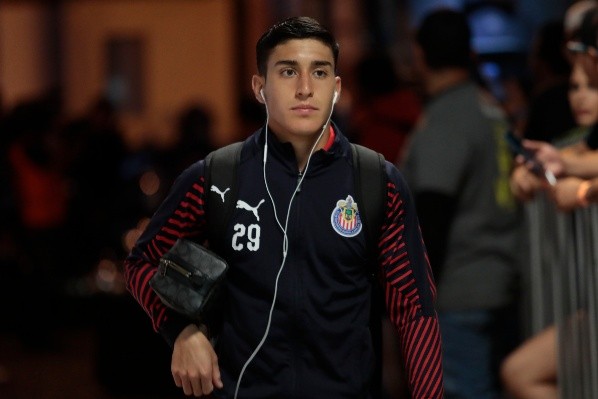 Alejandro Zendejas con los colores de Chivas (Imago 7)