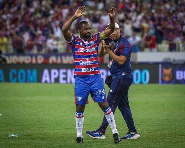 Foto: Lucas Emanuel/AGIF - Tinga interessa ao Cruzeiro