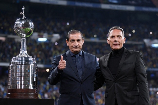 Ramón Díaz y Miguel Ángel Russo, dos que dirigieron tres grandes. (Foto: Getty Images)