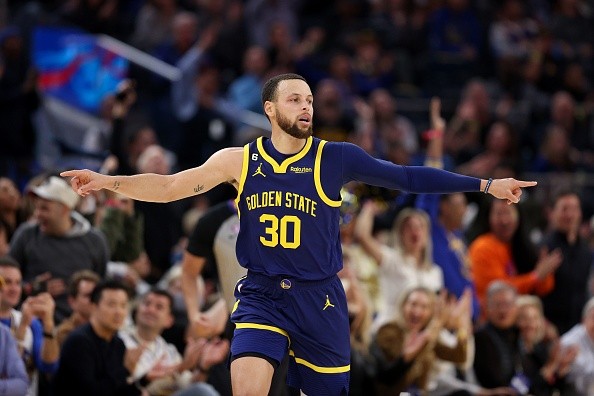 Curry viveu outra ótima temporada. Créditos: Ezra Shaw/Getty Images