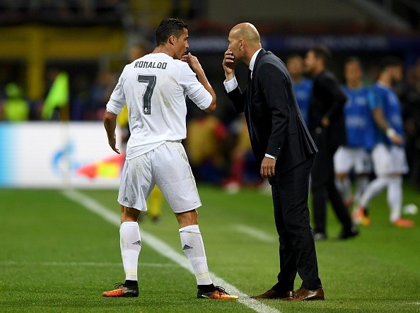 Ronaldo y Zidane en Real Madrid. Getty.