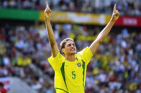 Edmilson ganó el Mundial de Corea-Japón 2002 con Brasil | Getty Images Edmilson ganó el Mundial de Corea-Japón 2002 con Brasil | Getty Images