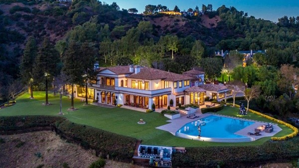La impactante casa que Adele le compró a Sylvester Stallone en Beverly Hills (Arquitectura y Diseño)