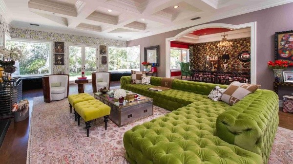 Una de las lujosas habitaciones de la mansión que Bruno Mars tiene en Hollywood (Unlimited Styles States)