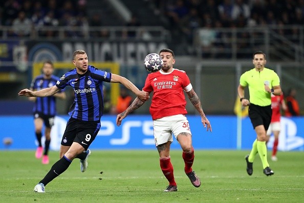 Acción de juego entre Inter y Benfica. Getty.