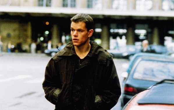 The Bourne Identity. (IMDb)