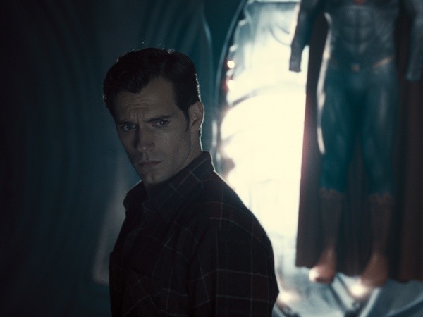 Henry Cavill deja atrás su traje de Superman. (IMDb)