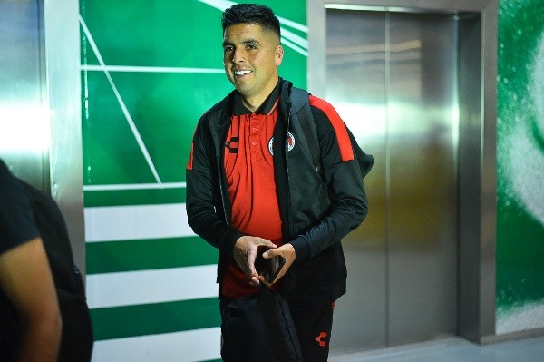 Leonel López en su llegada al estadio. FOTO: Imago7
