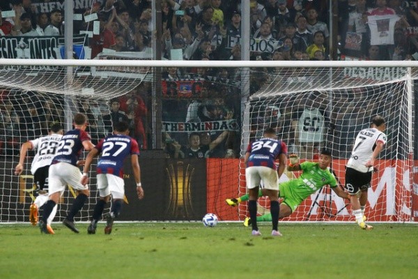 Colo Colo venció a Monagas en el Monumental | Photosport