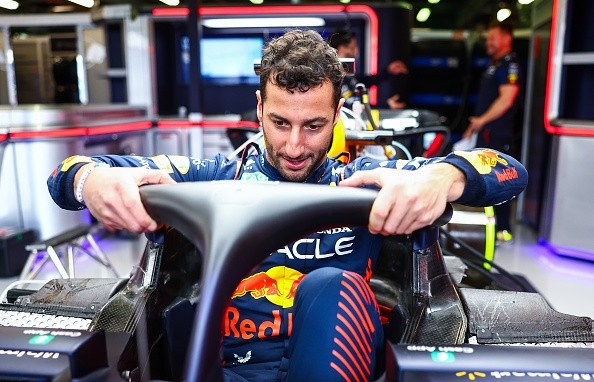 Ricciardo é o terceiro piloto da Red Bull e da Alpha Tauri. 
    Créditos: Mark Thompson/Getty Images