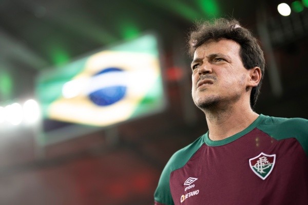 Foto: (Jorge Rodrigues/AGIF) - Fernando Diniz ficou na bronca com a arbitragem do jogo entre Fluminense e Flamengo