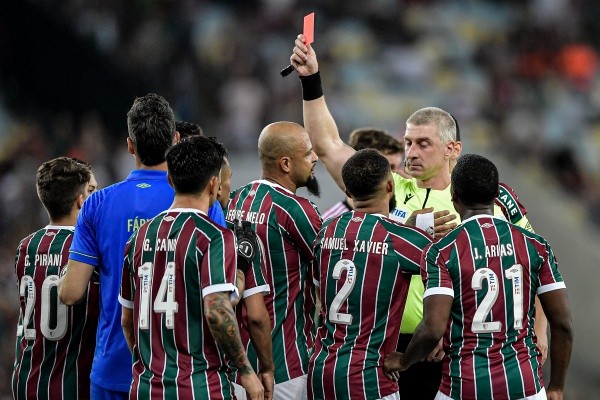 Foto: Thiago Ribeiro/AGIF - Daronco explicou a expulsão de Felipe Melo
