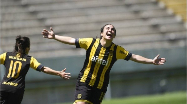 Ximena Velazco, una mediocampista uruguaya con gol (Getty Images)
