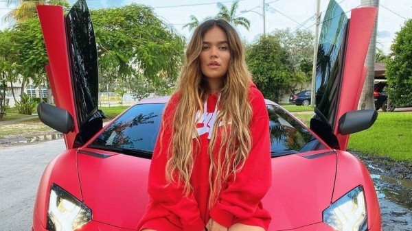 La cantante colombiana es una fanática de los autos de lujo (Instagram)