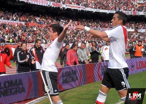 El festejo junto a Funes Mori luego de marcarle a Independiente en el Monumental. (Foto: Archivo).