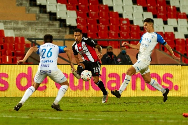 Vigo todavía no marcó goles con la camiseta de River. (Foto: Getty).