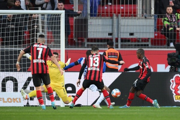 Alario Volvió A Marcar En Alemania Y El Bayer Leverkusen Sueña Con La Champions League Le Ganó 