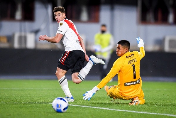 Julián volvió al gol con un hattrick contra el equipo peruano (Foto: Getty).