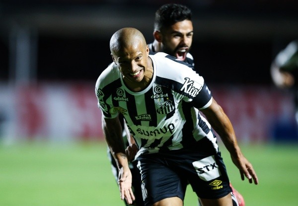 Sánchez solo jugó siete partidos de 24 en el actual Brasileirao. (Foto: Getty).