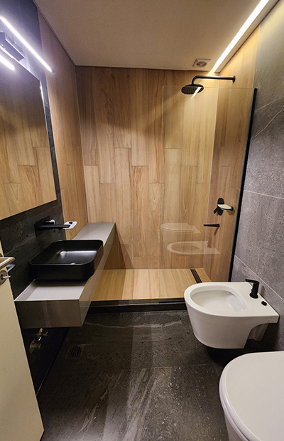 La remodelación integral de todos los baños (Foto: Prensa River)