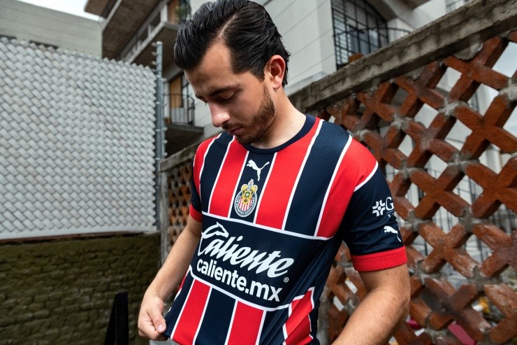Camiseta alternativa de Chivas 2023 | Puma México