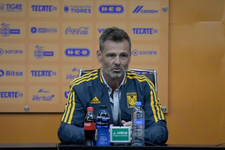 Cocca reemplazó al Piojo Herrera como entrenador de Tigres UANL (Imago7)
