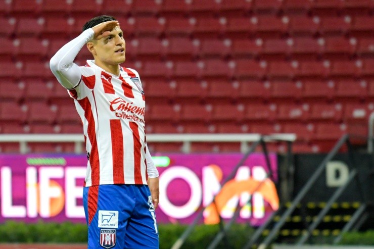 Ronaldo Cisneros regresó este semestre a Chivas (Imago7)