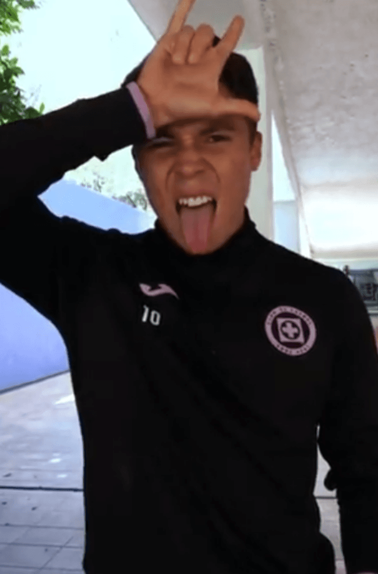 Rodrigo Huescas, el nuevo 10 de Cruz Azul