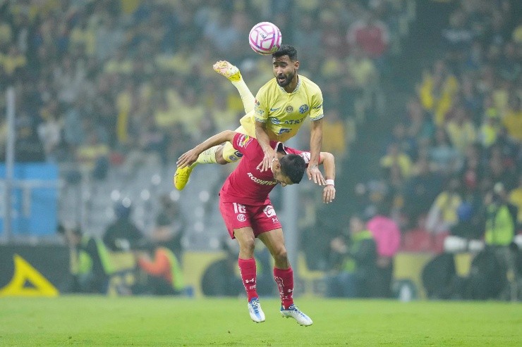 Luis Fuentes se recupera de una lesión en Coapa (Imago7)