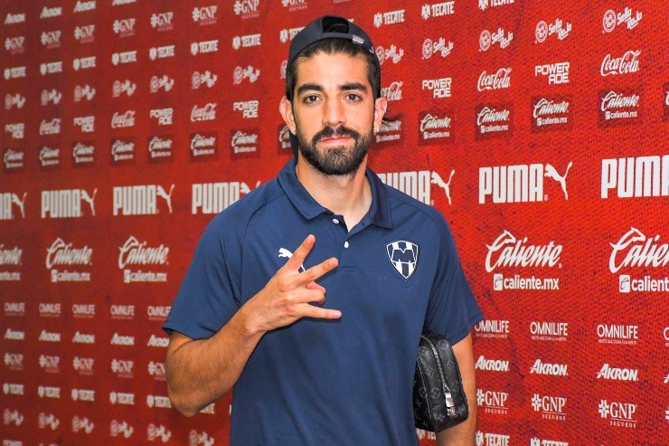 Pizarro aún tiene chances de regresar al Rebaño (Imago7)